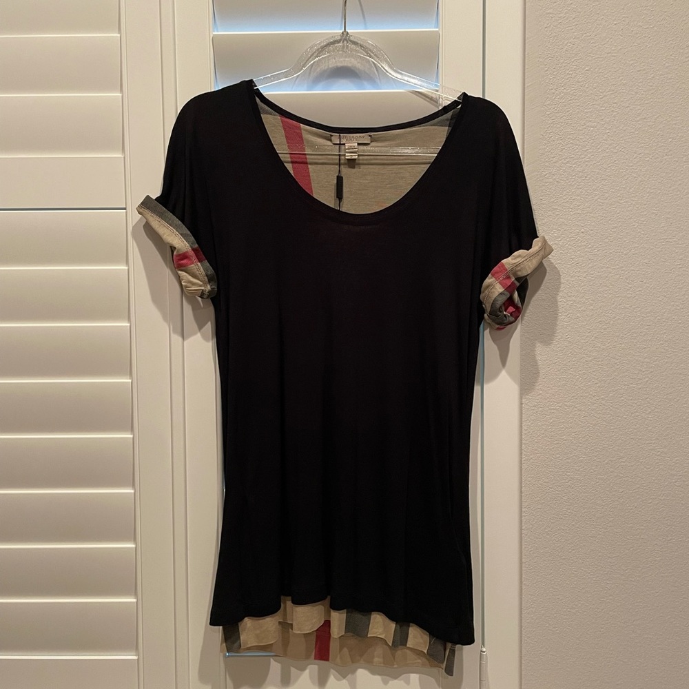 BURBERRY Black Tee NWT